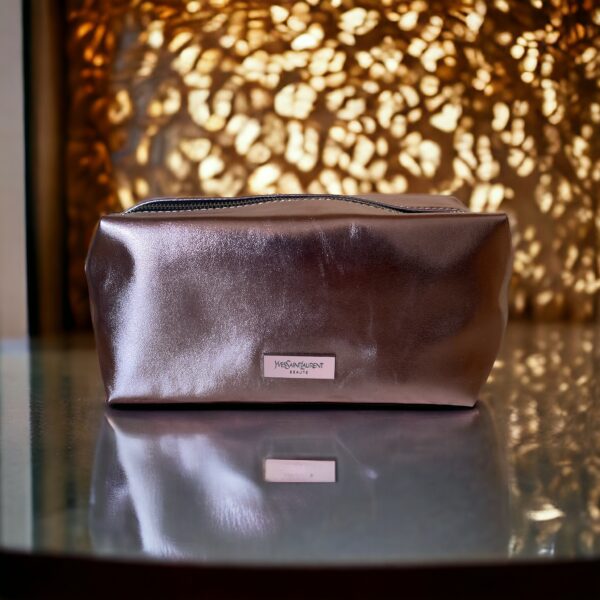 YVES SAINT LAURENT BEAUTY - Pochette in Rosa Metallico